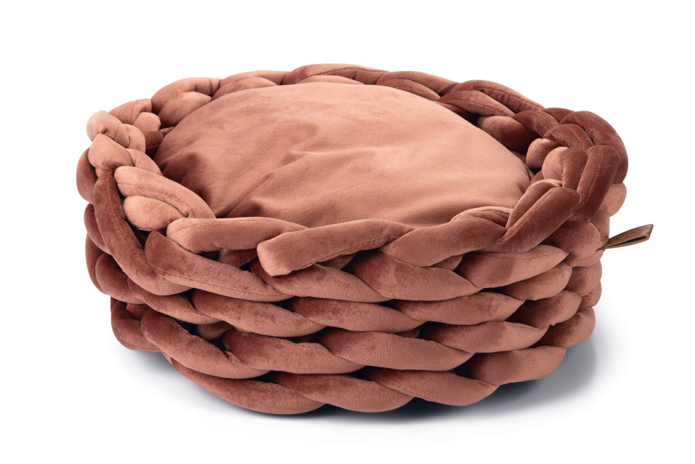 Designed by Lotte Ziba Kattenmand Ziba Roze